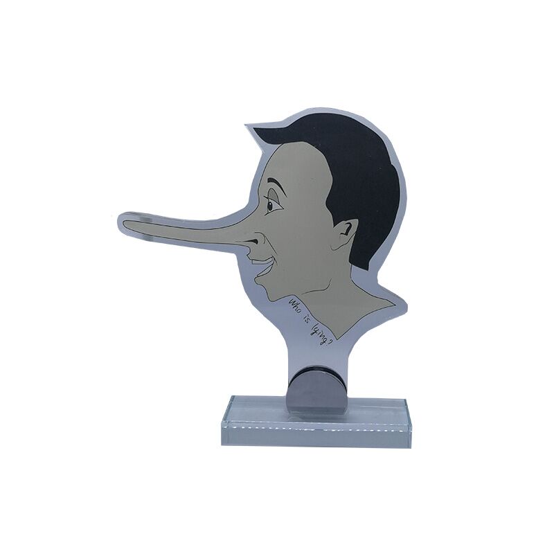 ART065 THE BIGGEST LIAR PLEXIGLASS AWARD - Image 1