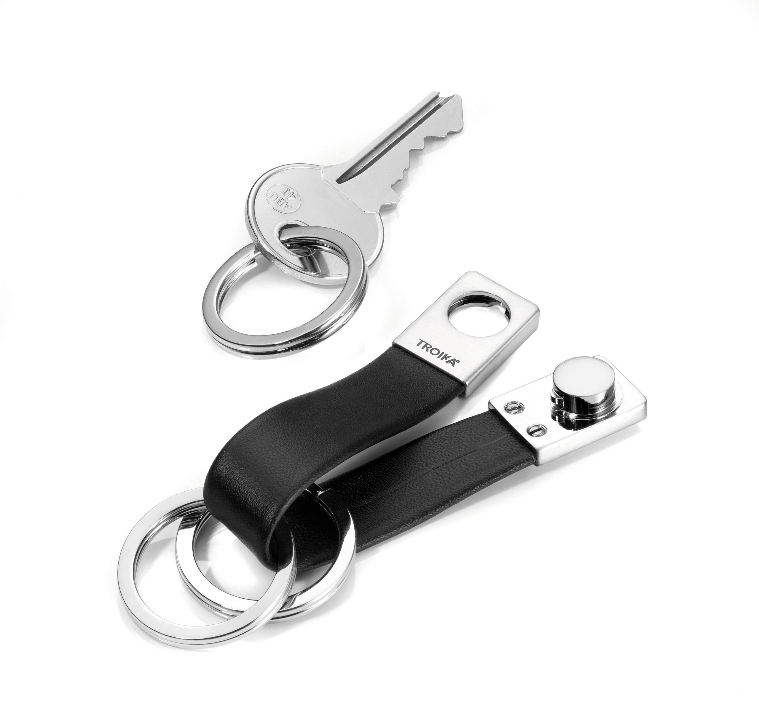 TROIKA KEYRING WITH LEATHER LOOP AND TWIST-LOCK – BLACK - Image 1
