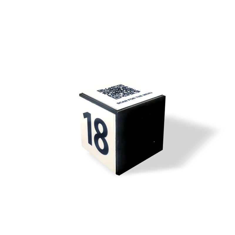 WOODEN CUBE TABLE STAND 6*6*6cm - Image 1