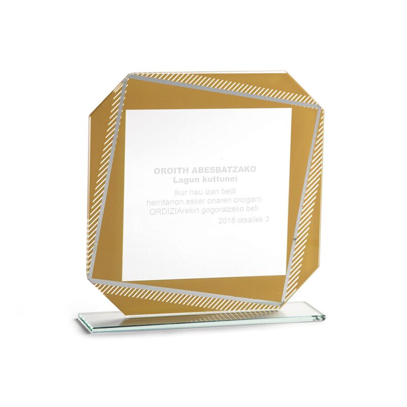 20-2363-0.jpg SQUARE GLASS AWARD – 18CM GOLD | CUSTOM ENGRAVED GRADUATION TROPHY - Image 1