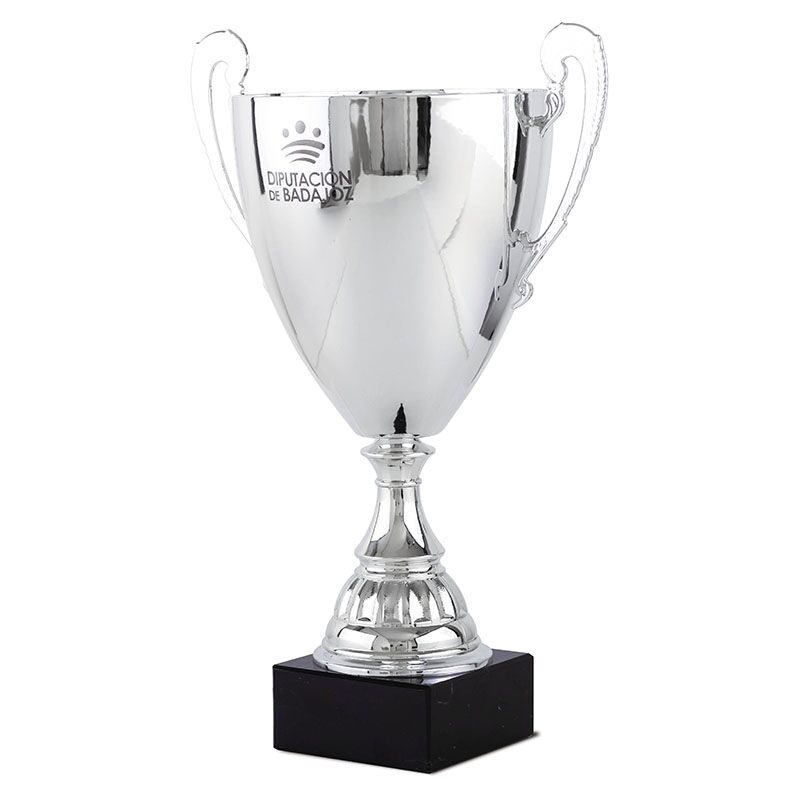 CLASSIC LINE TROPHY 61CM - Image 1